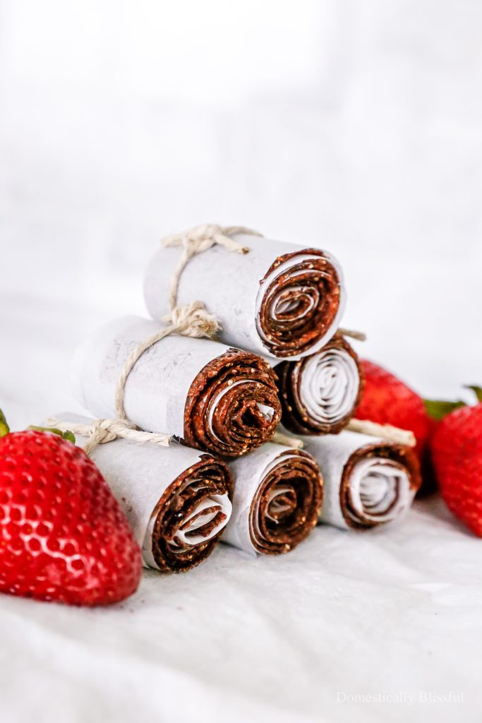 2-ingredient homemade strawberry fruit leathers that are super easy to make and that kids love.