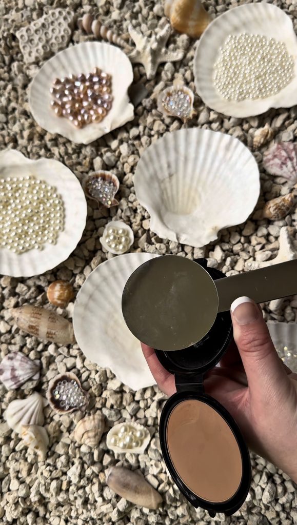 This DIY Mermaid Seashell Compact is the most fun beach craft that you can enjoy using all summer long.