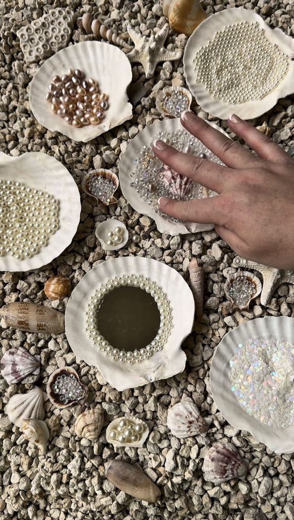 This DIY Mermaid Seashell Compact is the most fun beach craft that you can enjoy using all summer long.