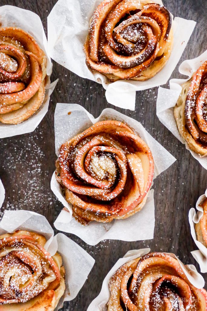 These Puff Pastry Apple Roses are a romantic and sweet fall treat that's perfect for Thanksgiving brunch or Friendsgiving dessert.