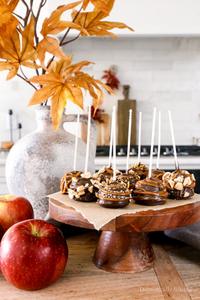 These Caramel Apple Bites are bite-sized mini caramel apples that are fun and easy to make and eat.