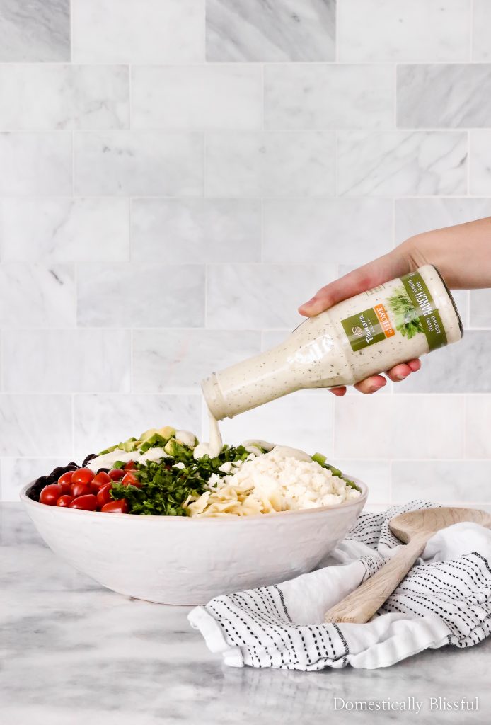 This Mexican Pasta Salad is a colorful vegetarian pasta recipe filled with fresh vegetables and topped with Panera Creamy Buttermilk Ranch+Dip at Publix.