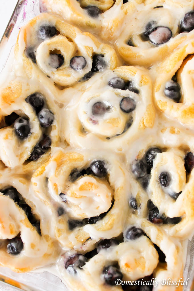 Lazy Blueberry Sweet Rolls